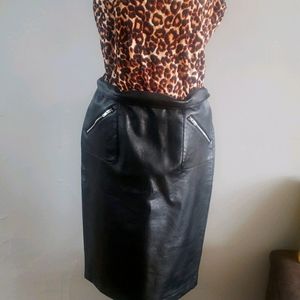 Black pleather ✏ shirt